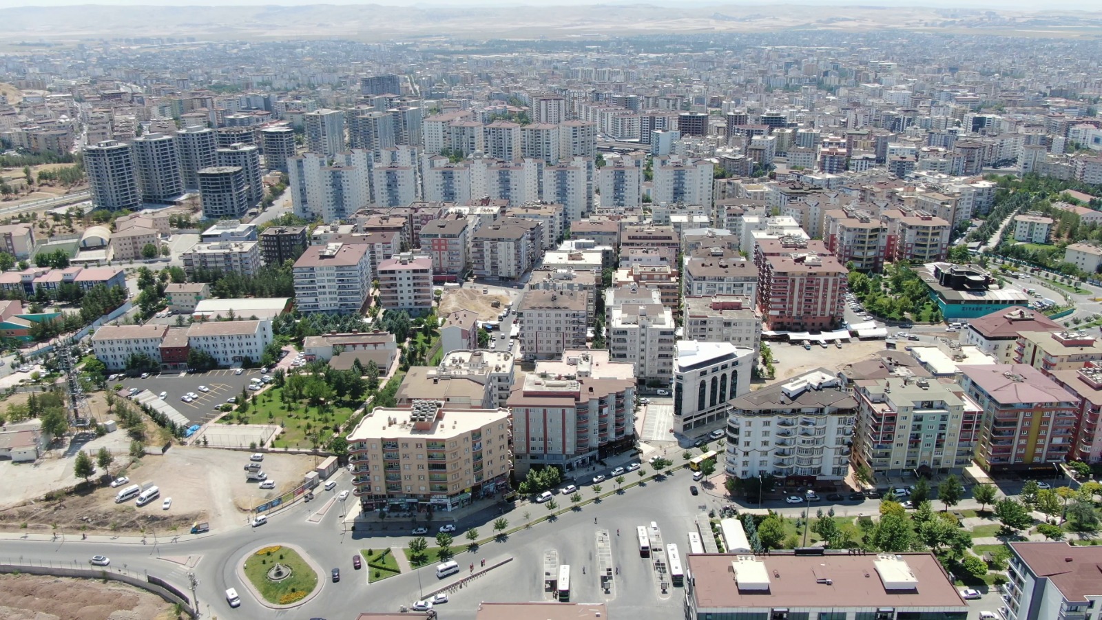 Google’de Batman ile ilgili en çok aranan cümle:”BATMAN NEDEN GELİŞİYOR”