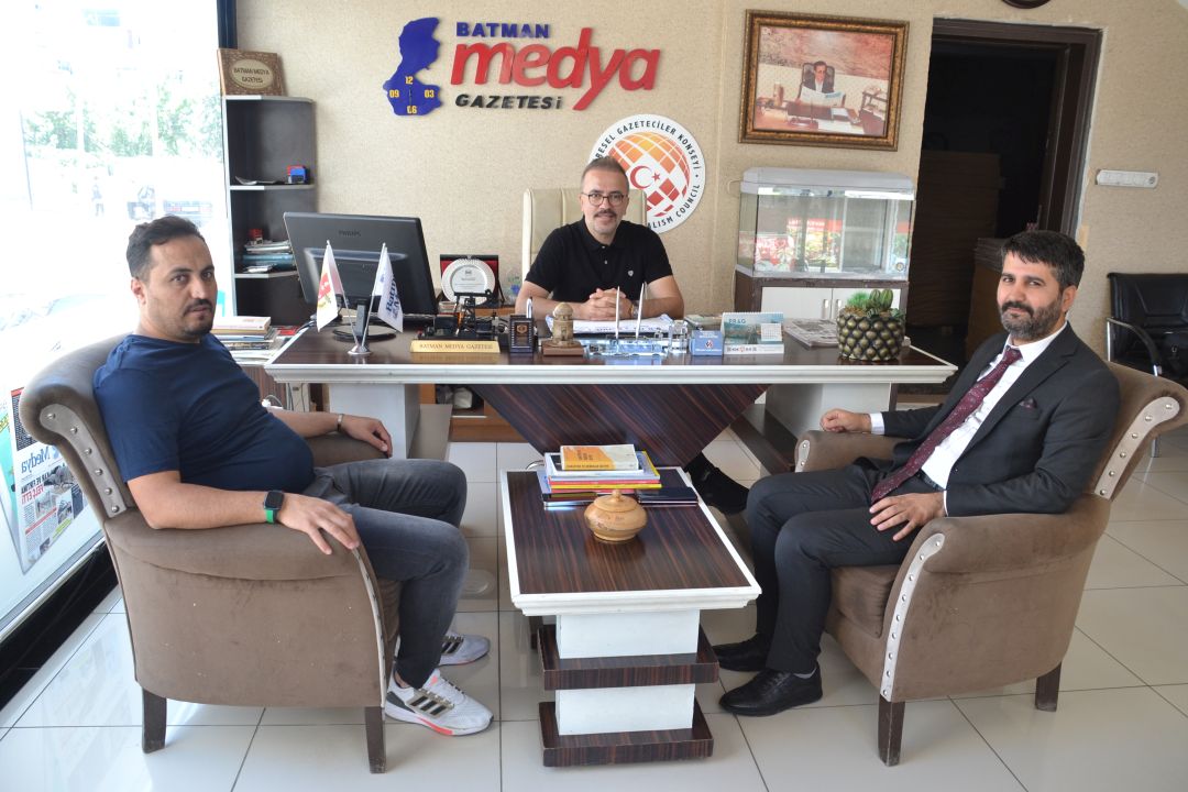 “Gençlere yönelik yaz kursları düzenliyoruz”