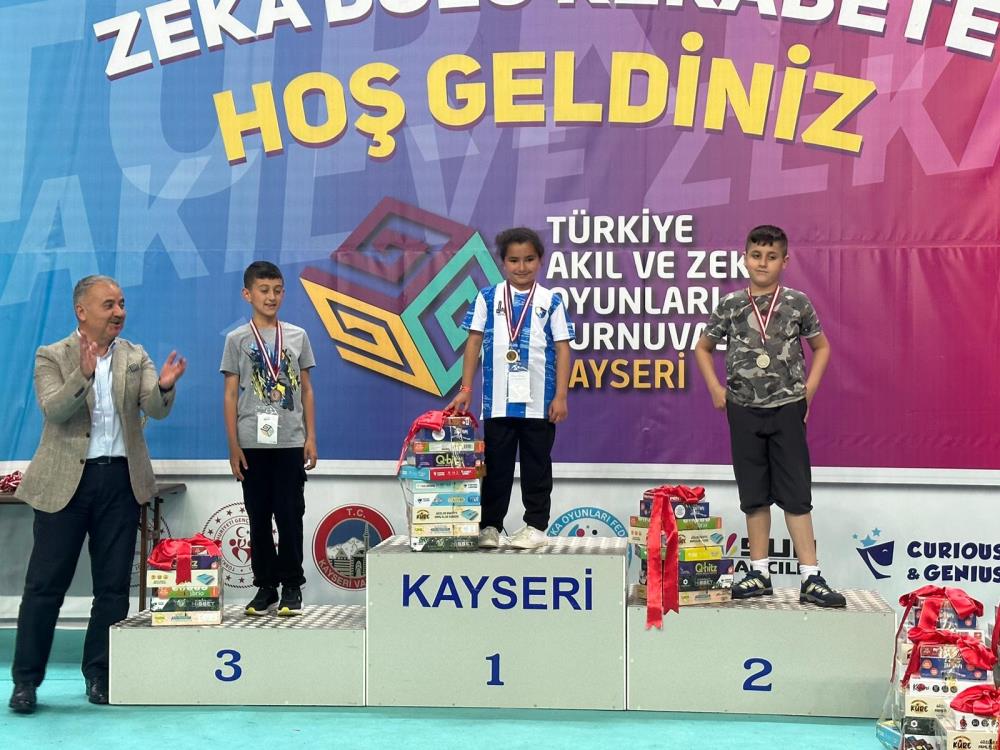 Kozluklu öğrencilerden büyük başarı