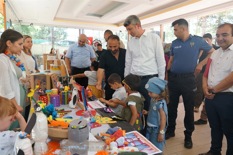 Miniklerden geri dönüşüm etkinliği