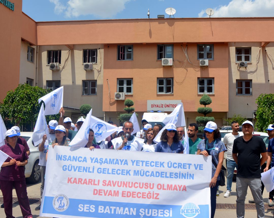 “Pahalılığa ve yoksulluğa hayır”