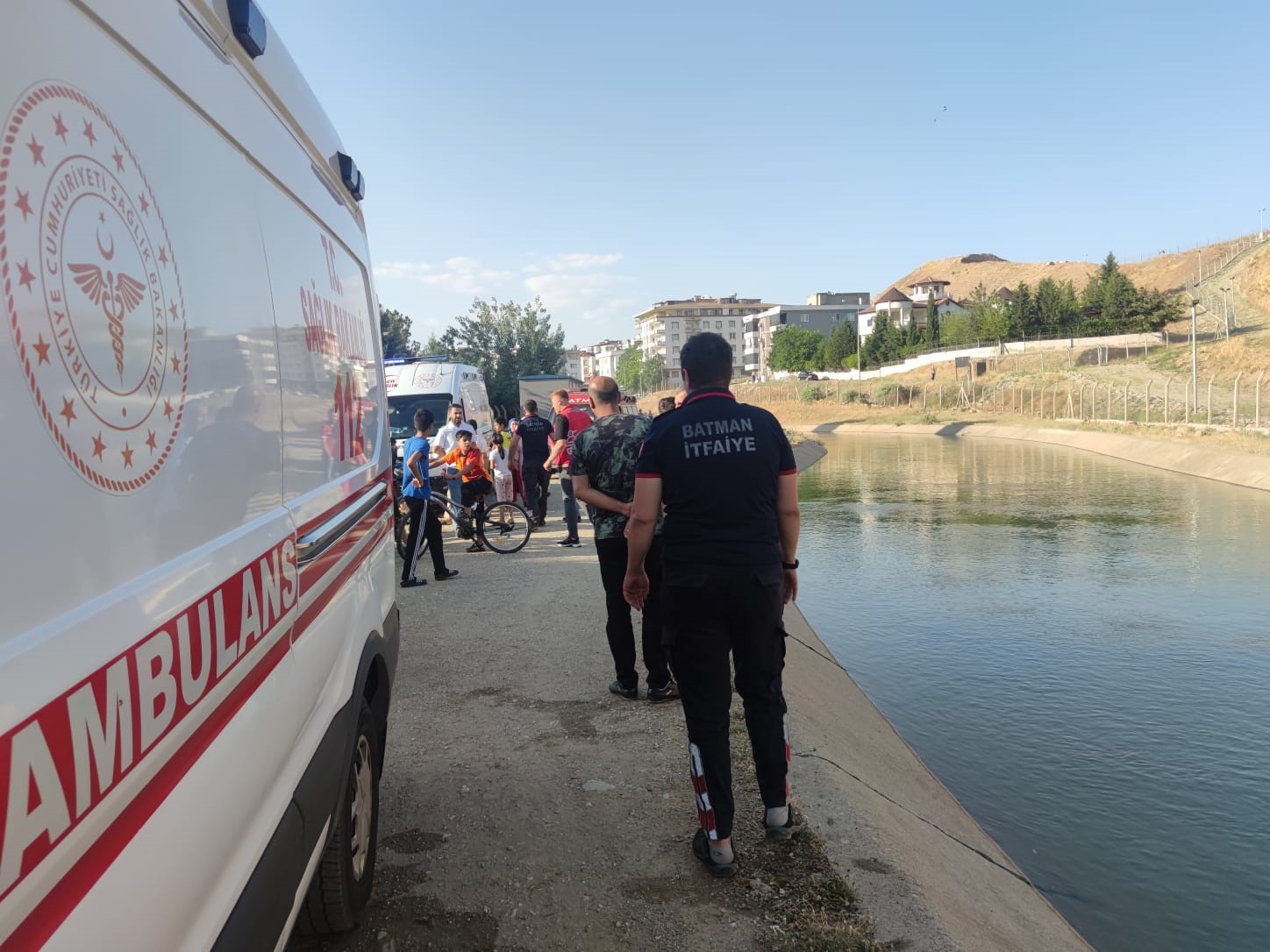 Sulama kanalından kurtarıldılar