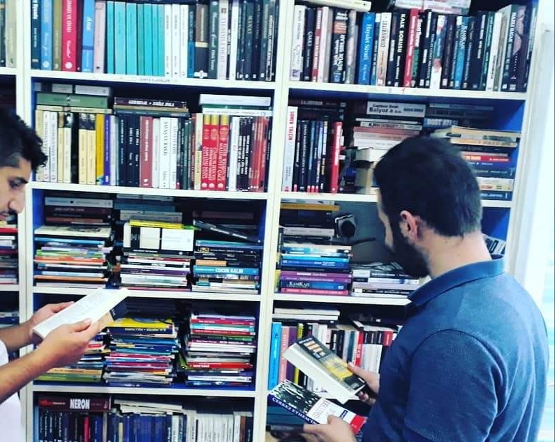 Cüzzi ücretle sınırsız kitap okuma fırsatı