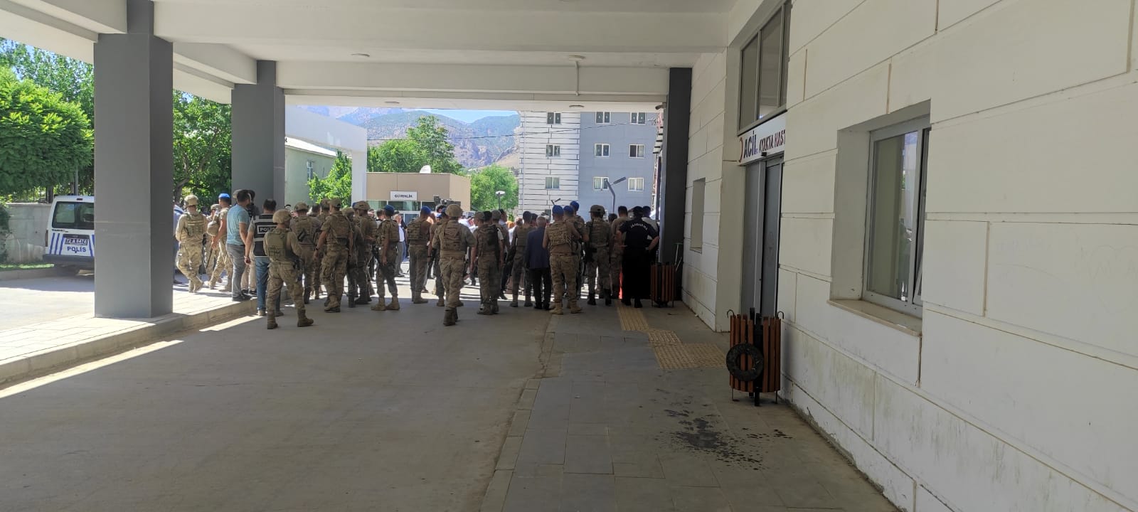 Sason’da silahlı kavga