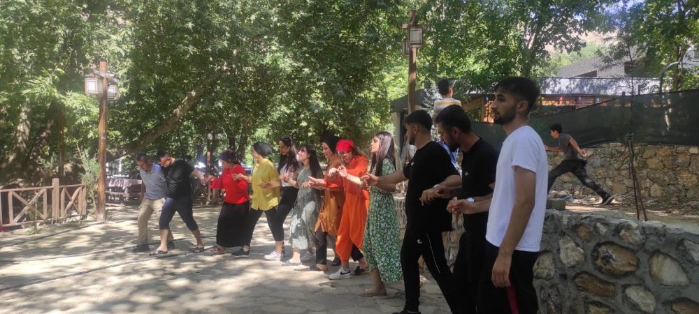 Mesire alanlarına akın ettiler