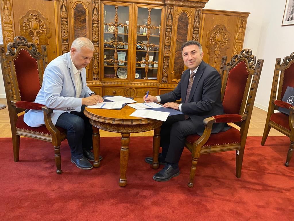 Szczecin Üniversitesi ile iş ortaklığı