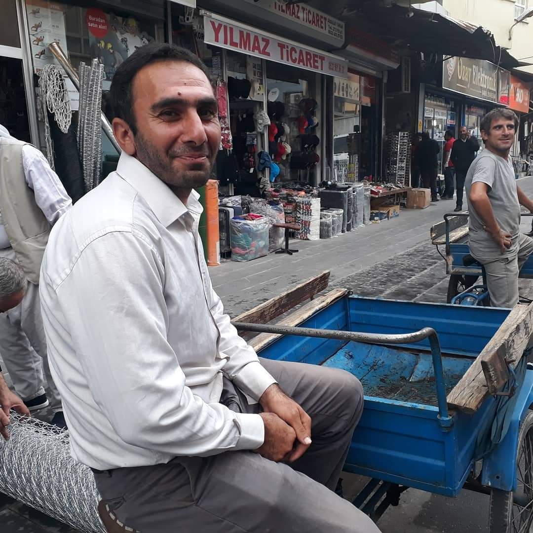 “El arabamız ekmek teknemizdir”