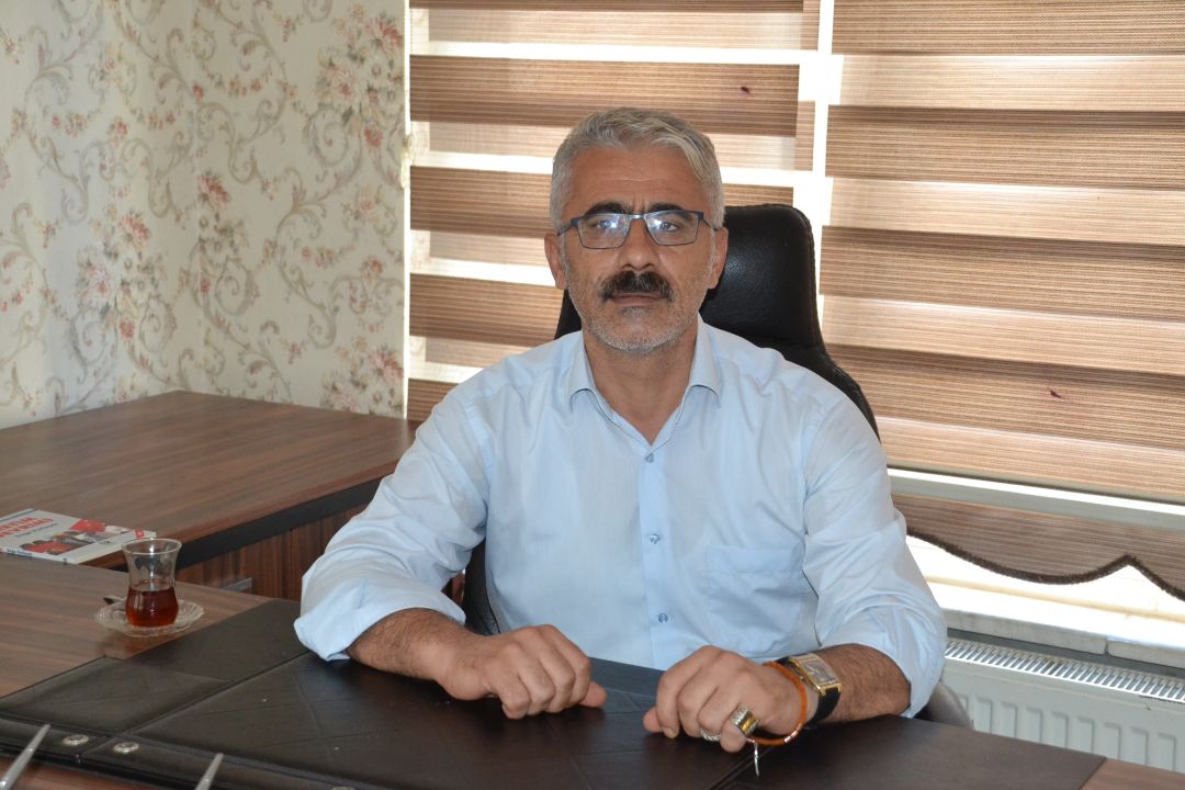 “Millet ekmek yemesin mi?” 