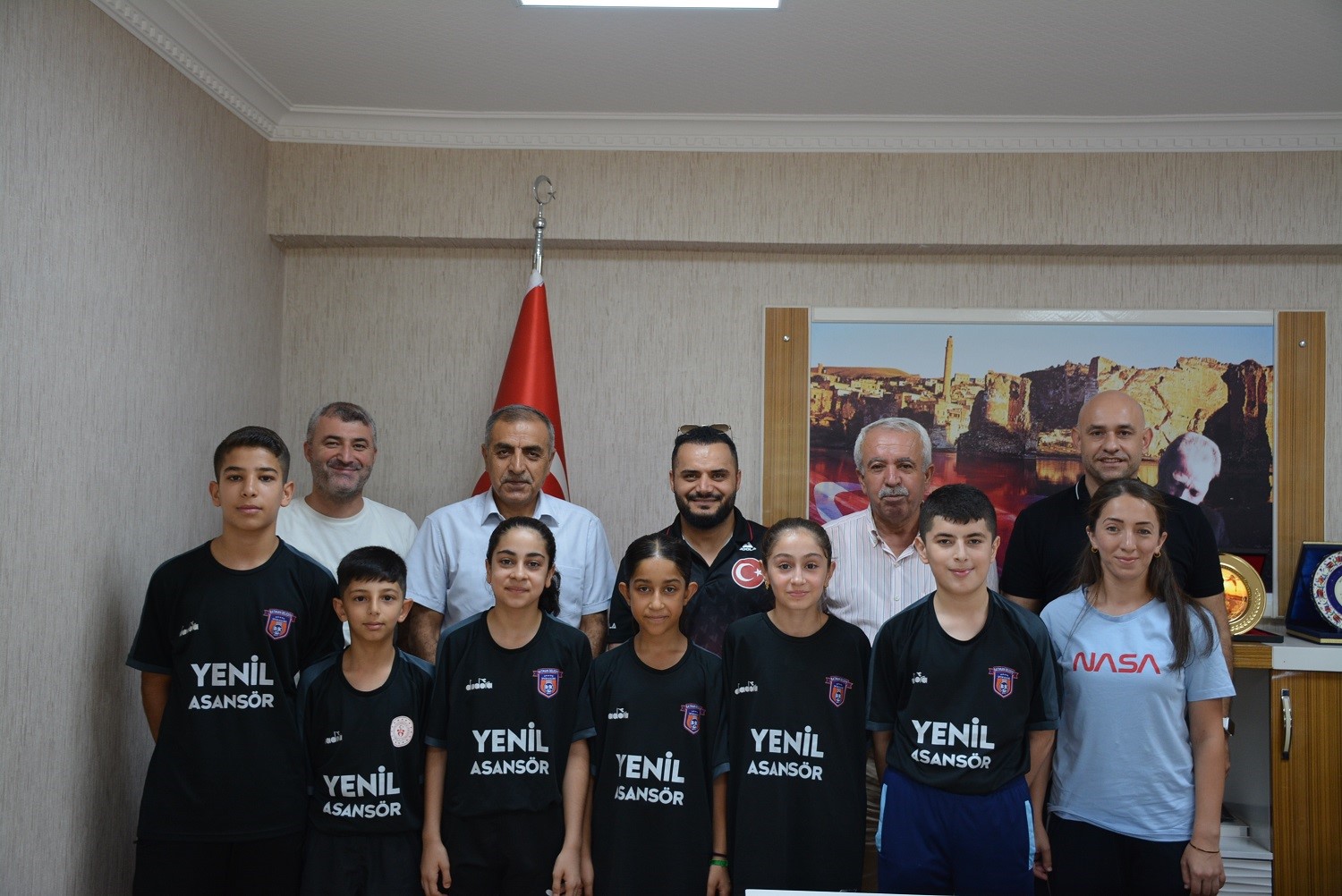 Şampiyonlardan ziyaret