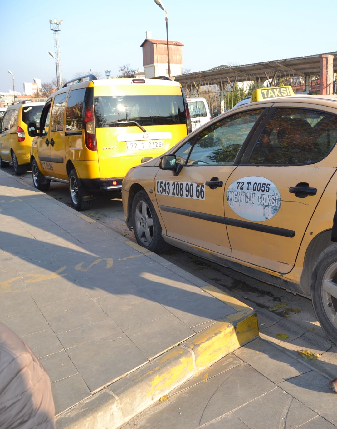 Taksi durağı için kulübe istiyorlar