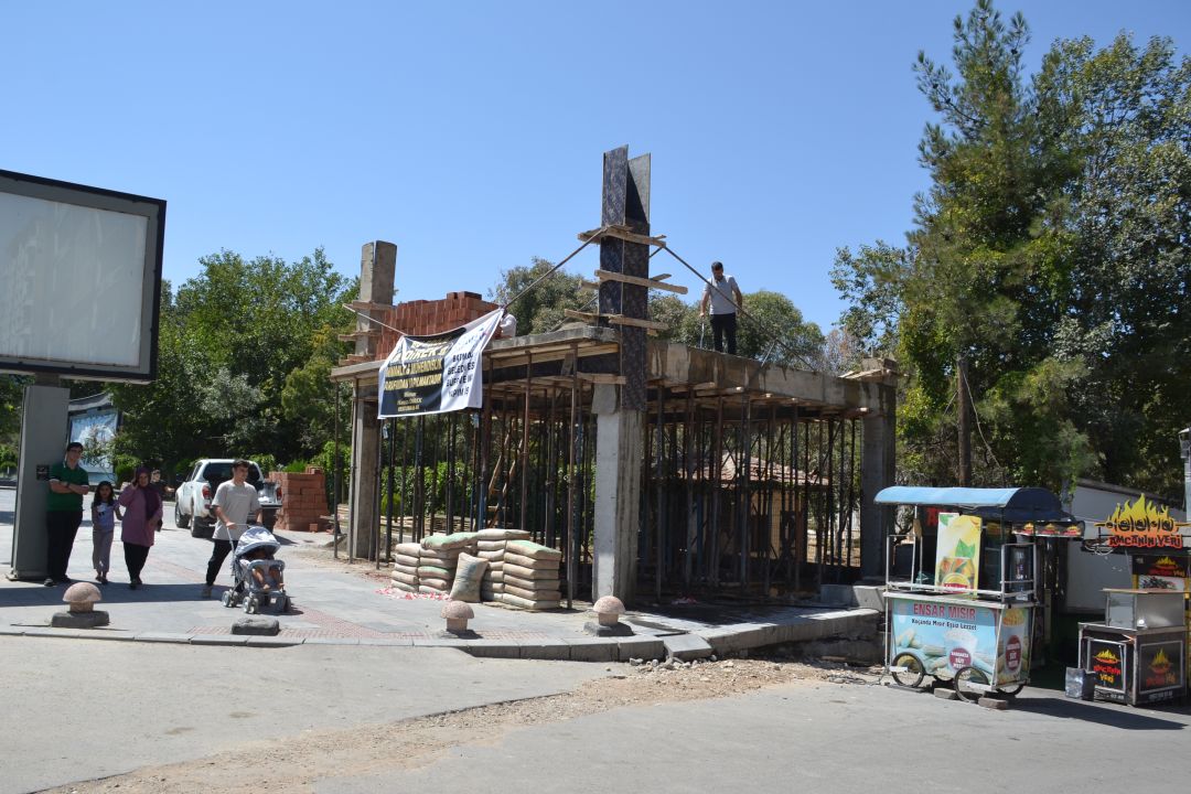 “Tuvalet projesi hemen durdurulmalı”