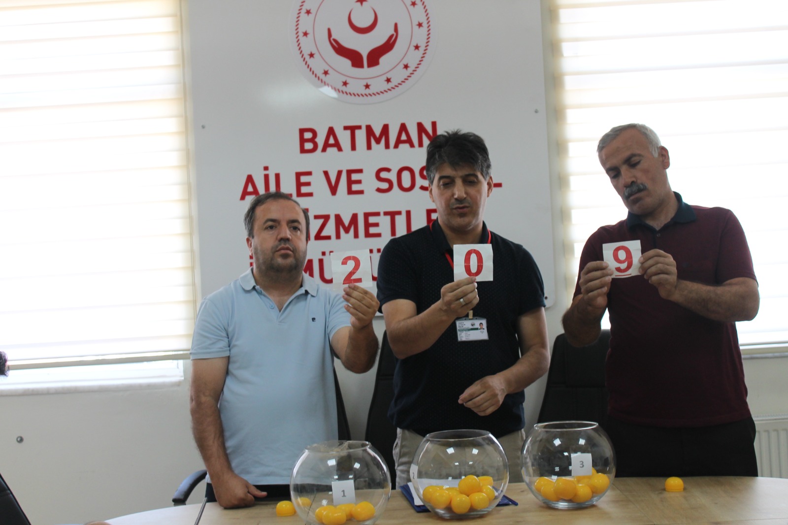 16 İşçi alımı için kuralar çekildi