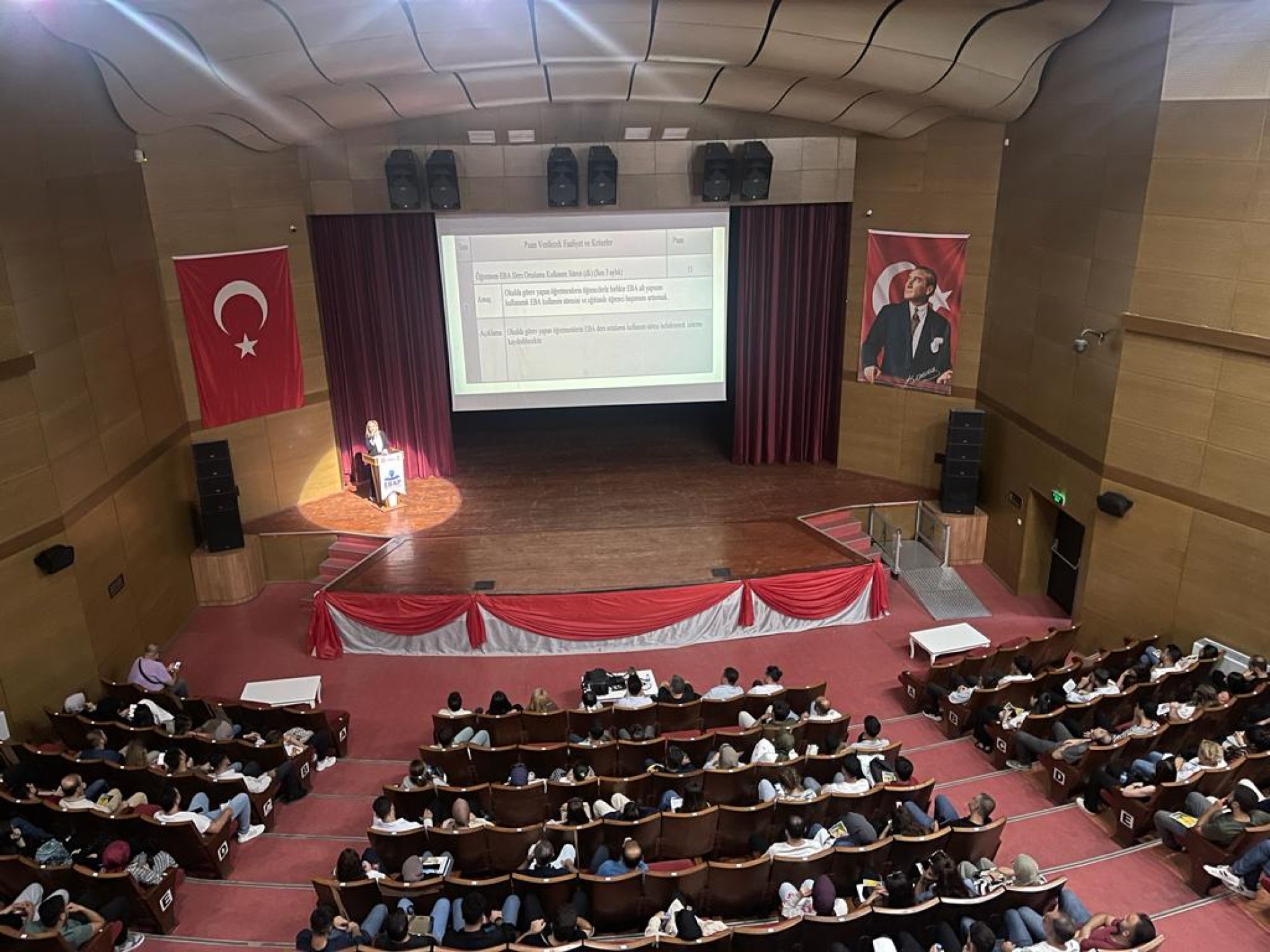 Aday öğretmenlere EBAP anlatıldı