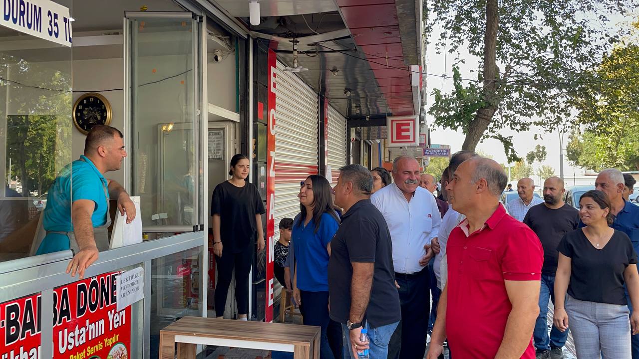 Halkın taleplerini dinlediler