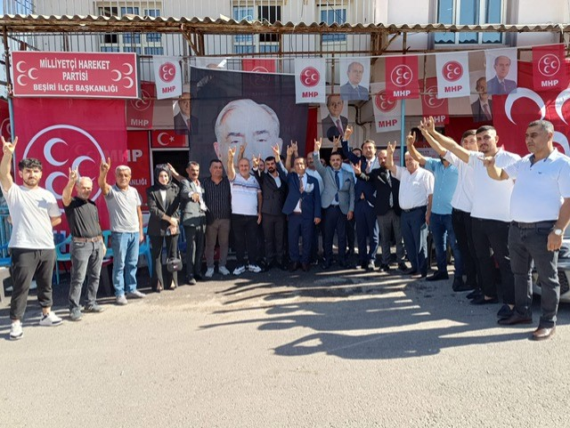 MHP Beşiri teşkilatı kongreye gitti