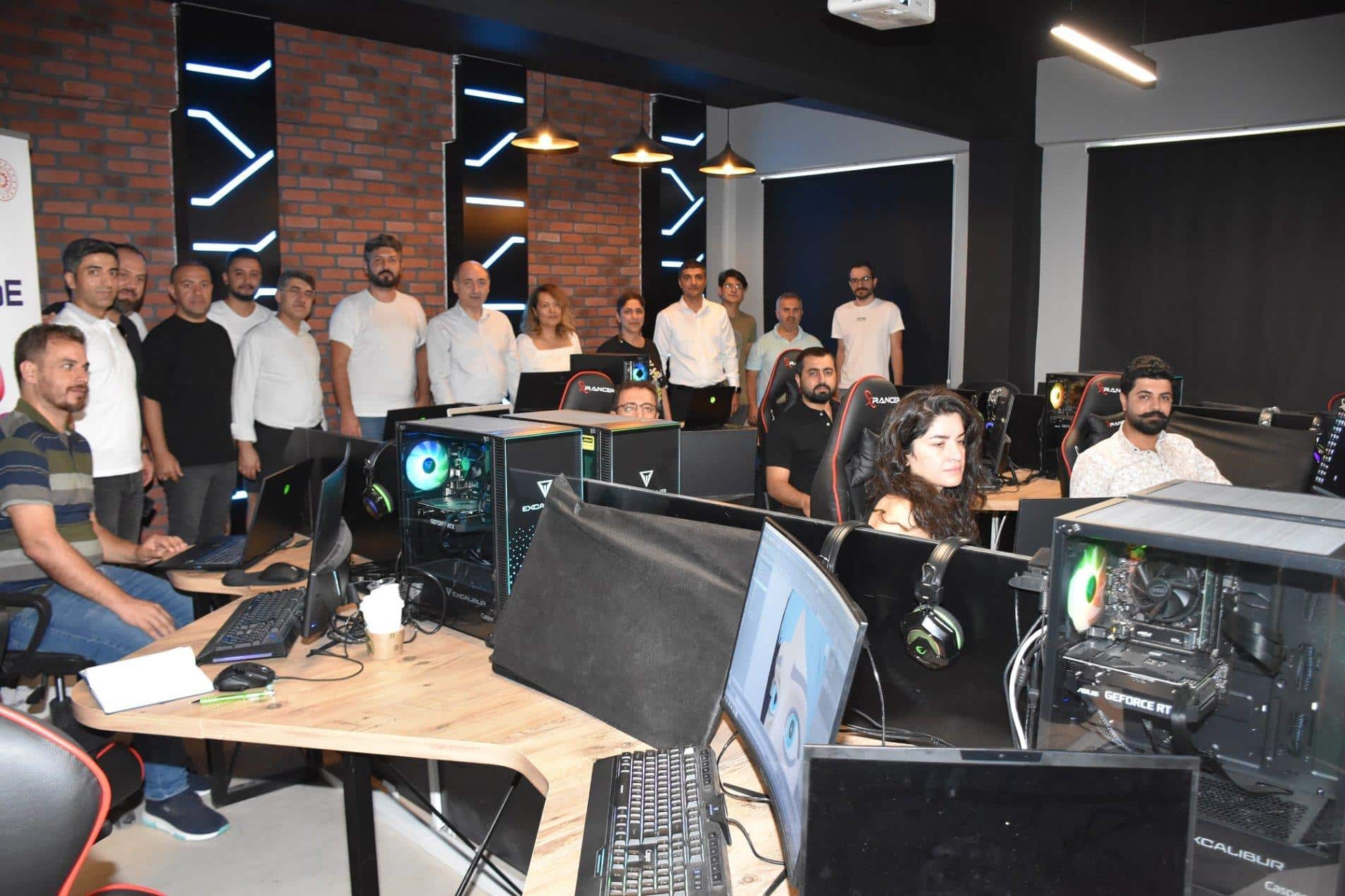 Öğretmenlere ‘dijital’ eğitimi