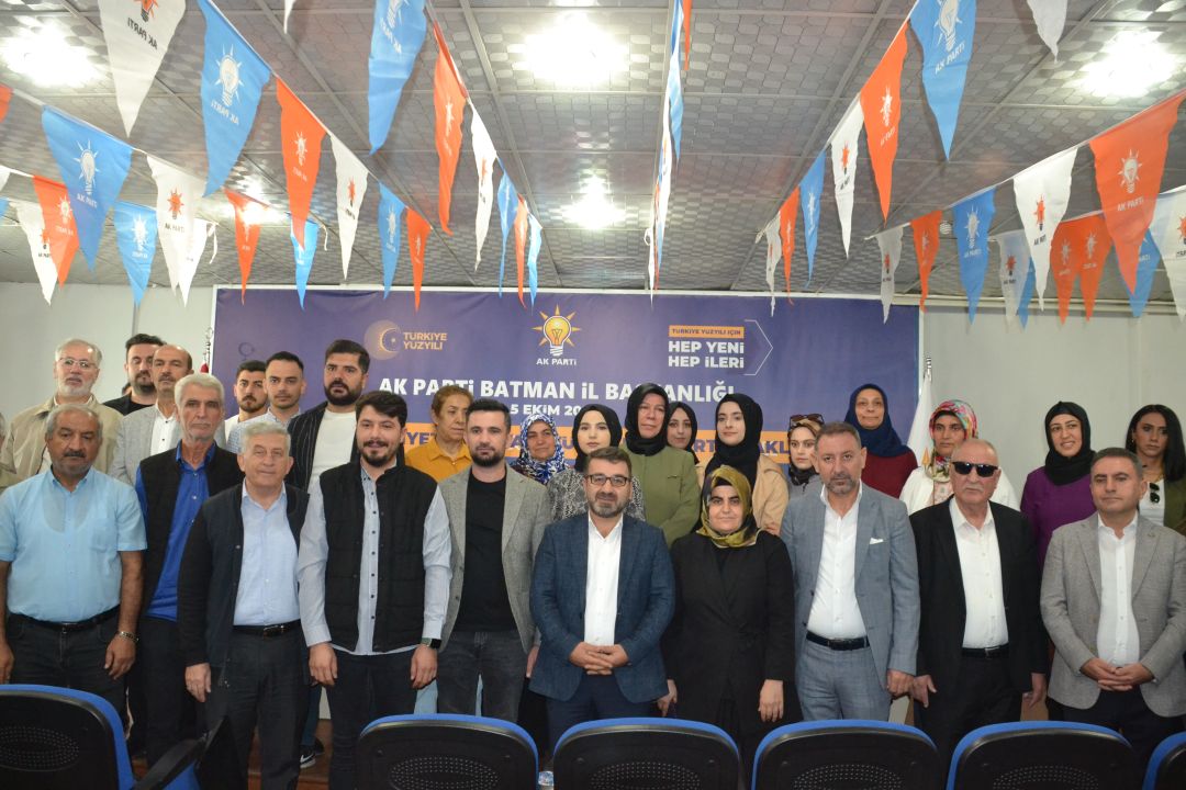 “AK Parti yenilendikçe güçleniyor”