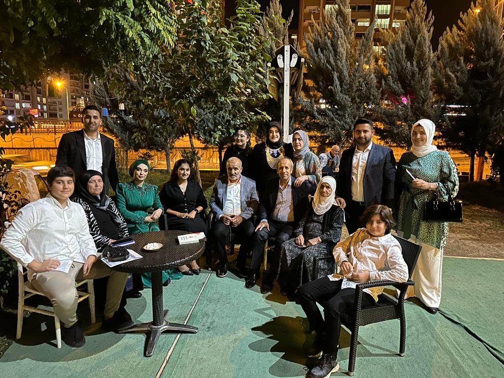 Arslan ailesinin mutlu günü