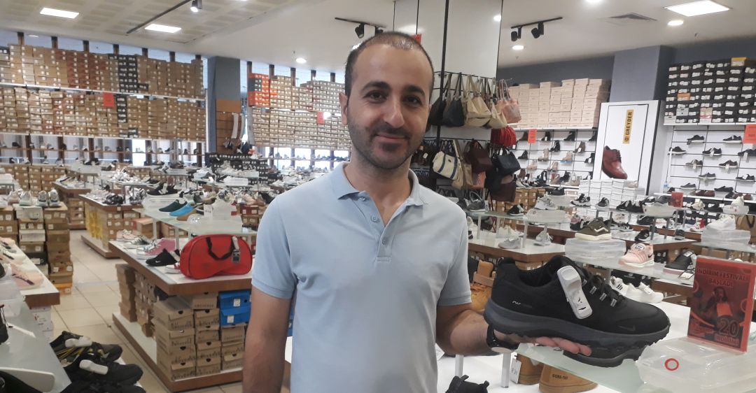 Ayakkabılarda indirim kampanyası