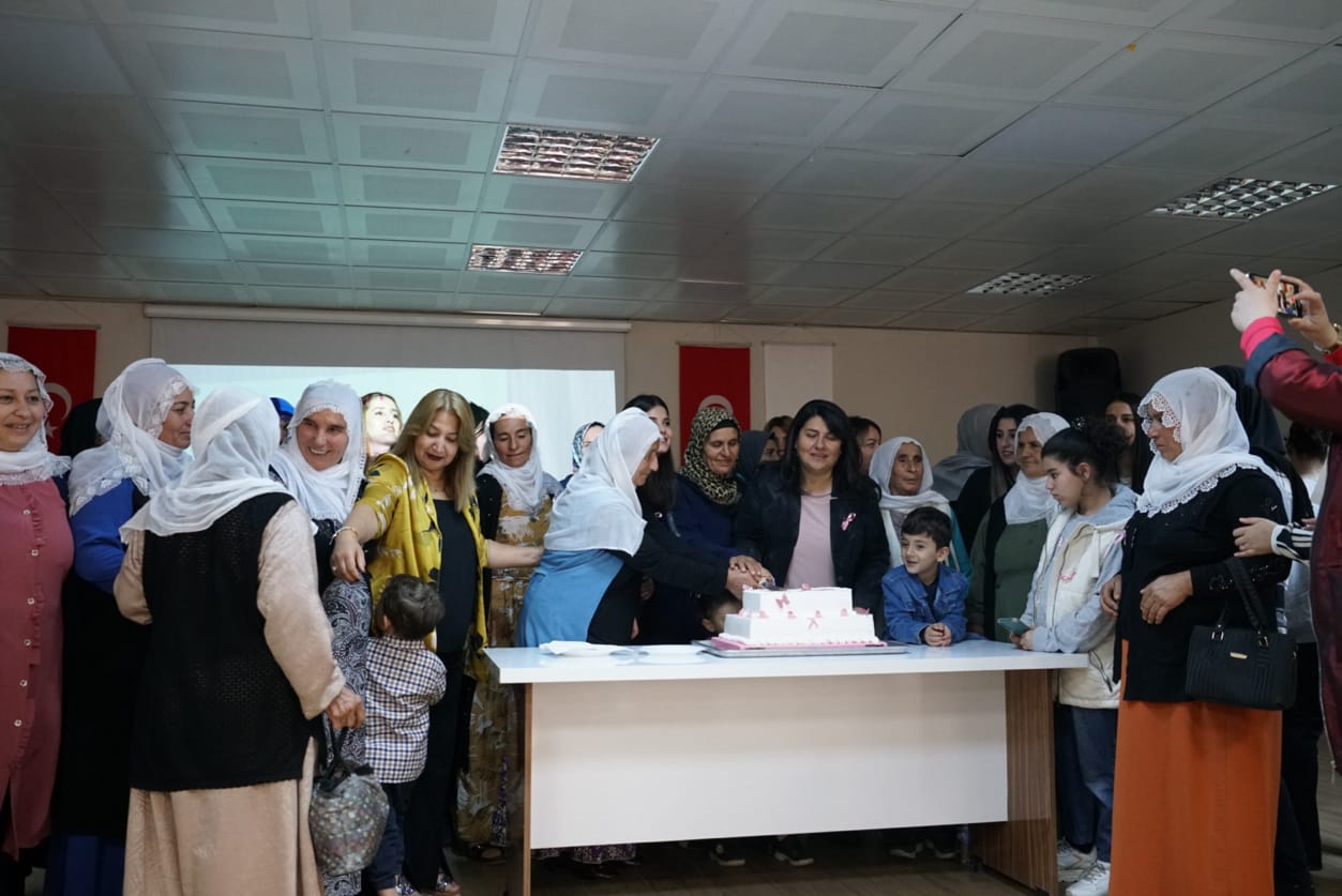 Beşiri’de kanser taraması yaptılar