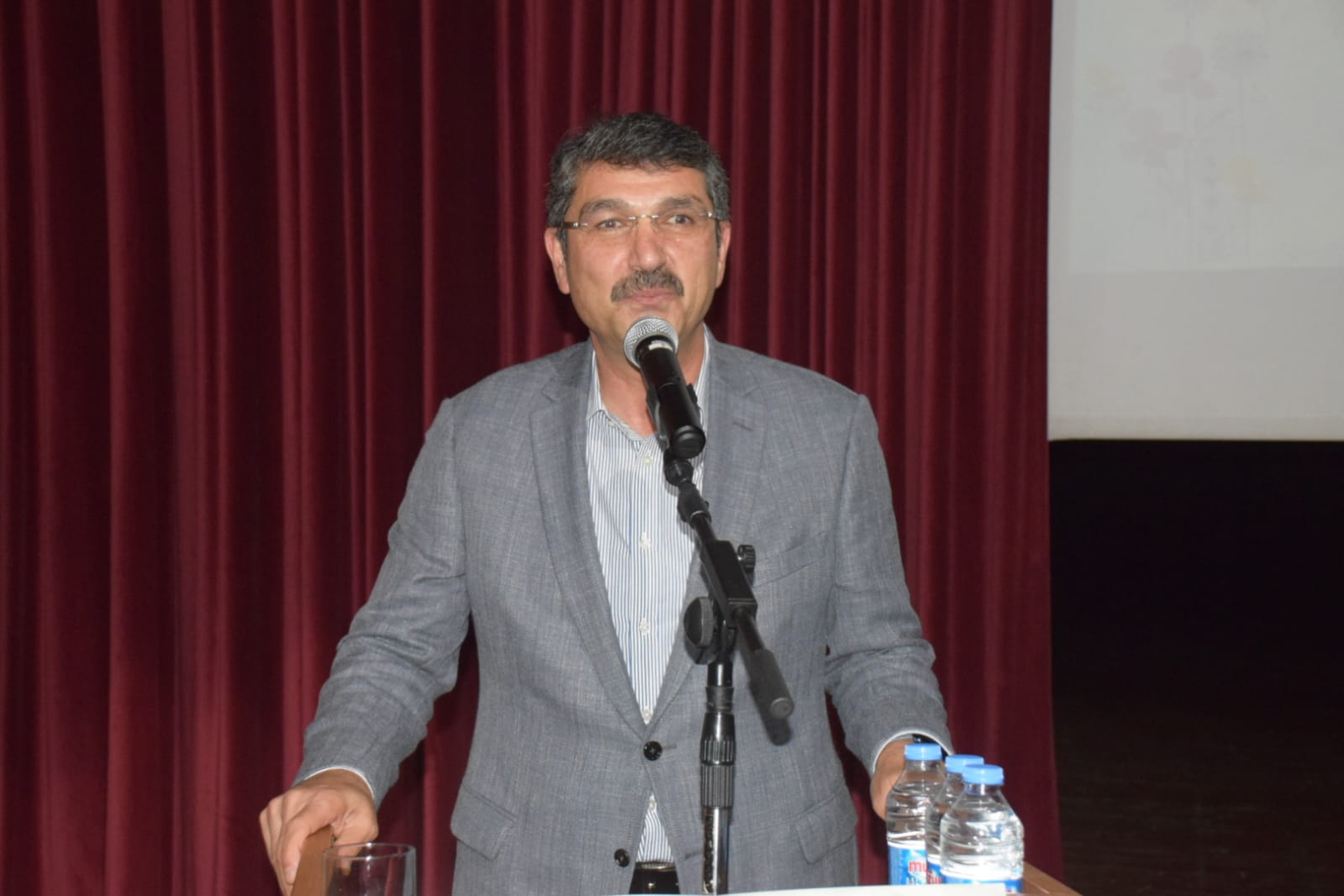 “Camilere gelir getirici proje planlıyoruz”