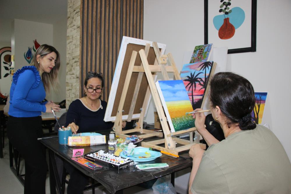 Eğitim alan kadınlar gelir kapısı oluşturdu