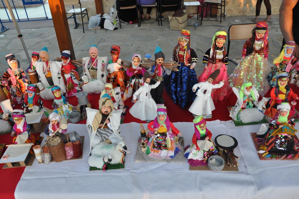 El yapımı oyuncaklar yeniden tezgahları süslüyor