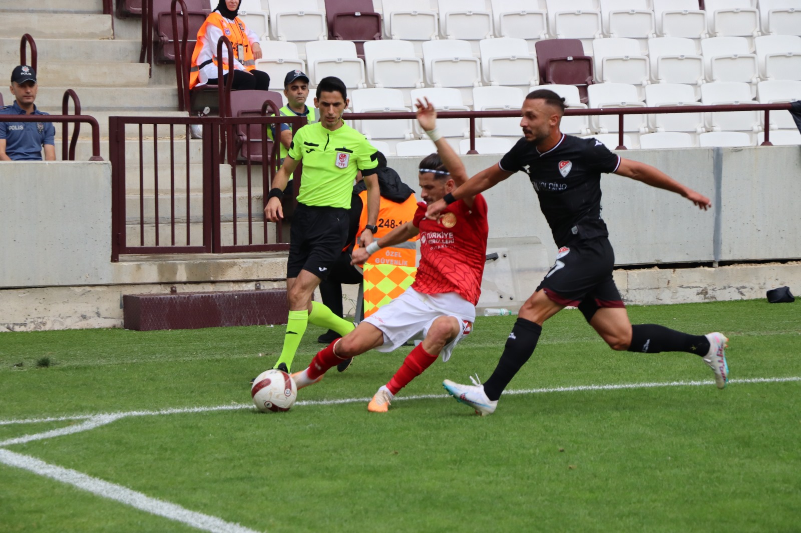 Elazığ’dan puanla döndüler