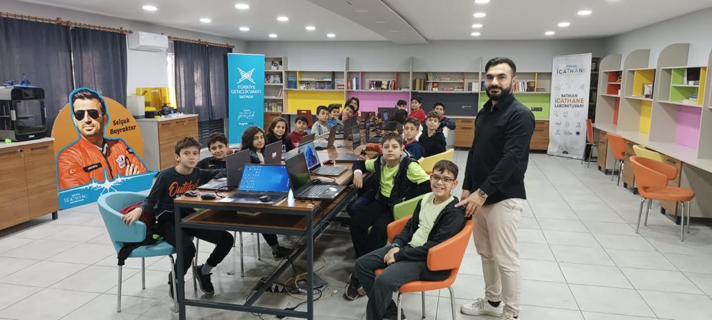 İcathanede eğitimler başladı