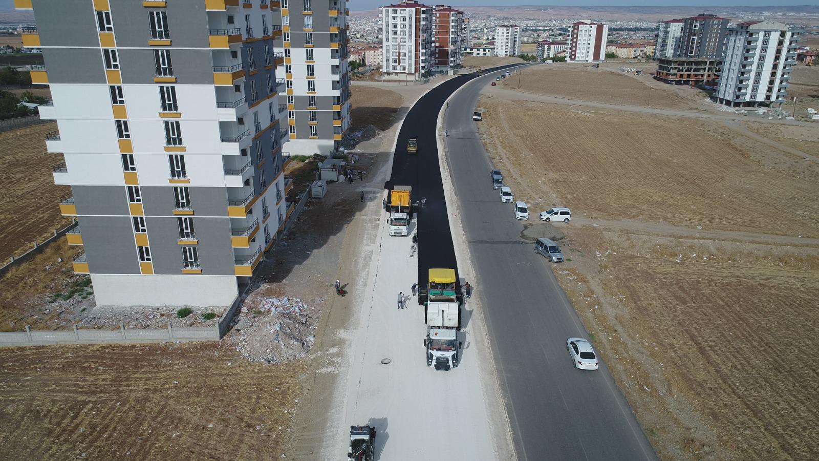 İki TOKİ yolu asfaltlandı