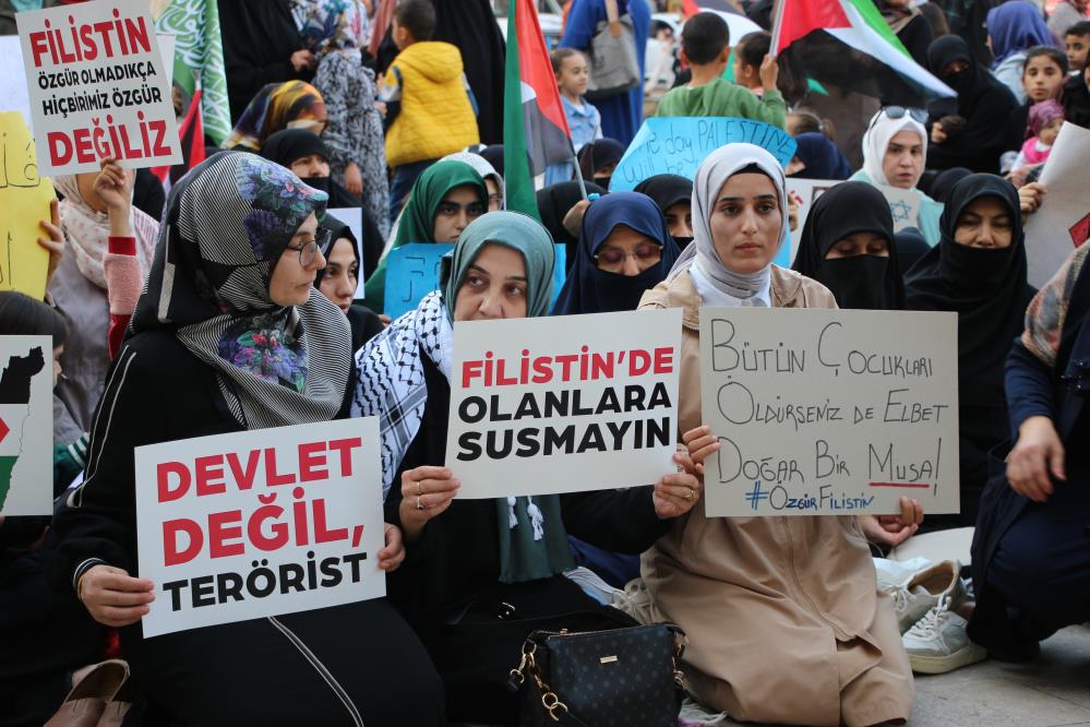 Kadınlardan Filistin’e destek eylemi