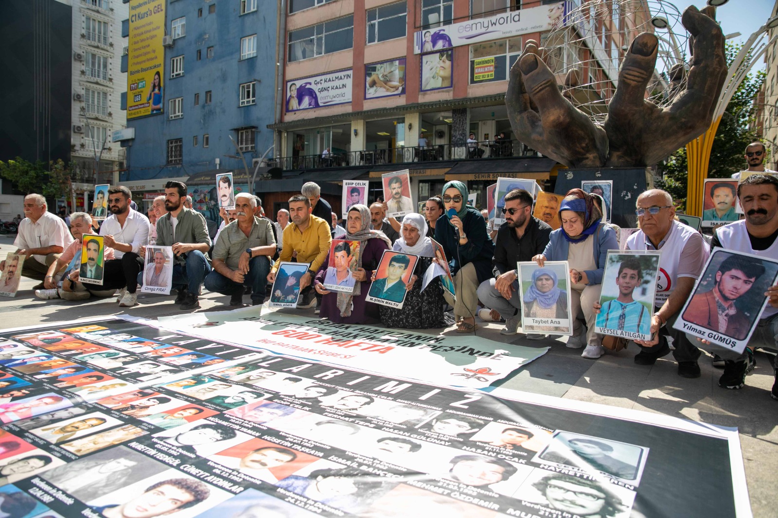 Kayıp yakınları 600’ncü kez buluştular