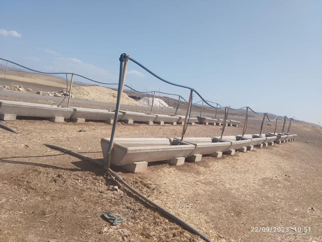 Kozluk köylerine hayvan yalağı yapıldı