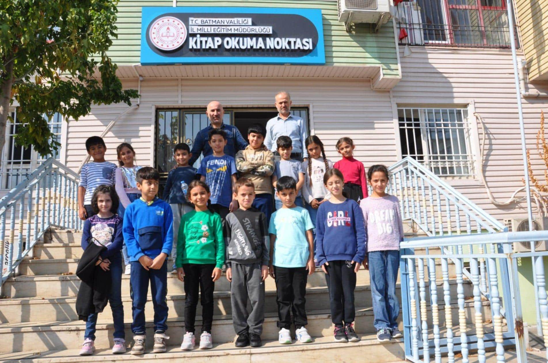 Kurtaran, öğrencilerle buluştu