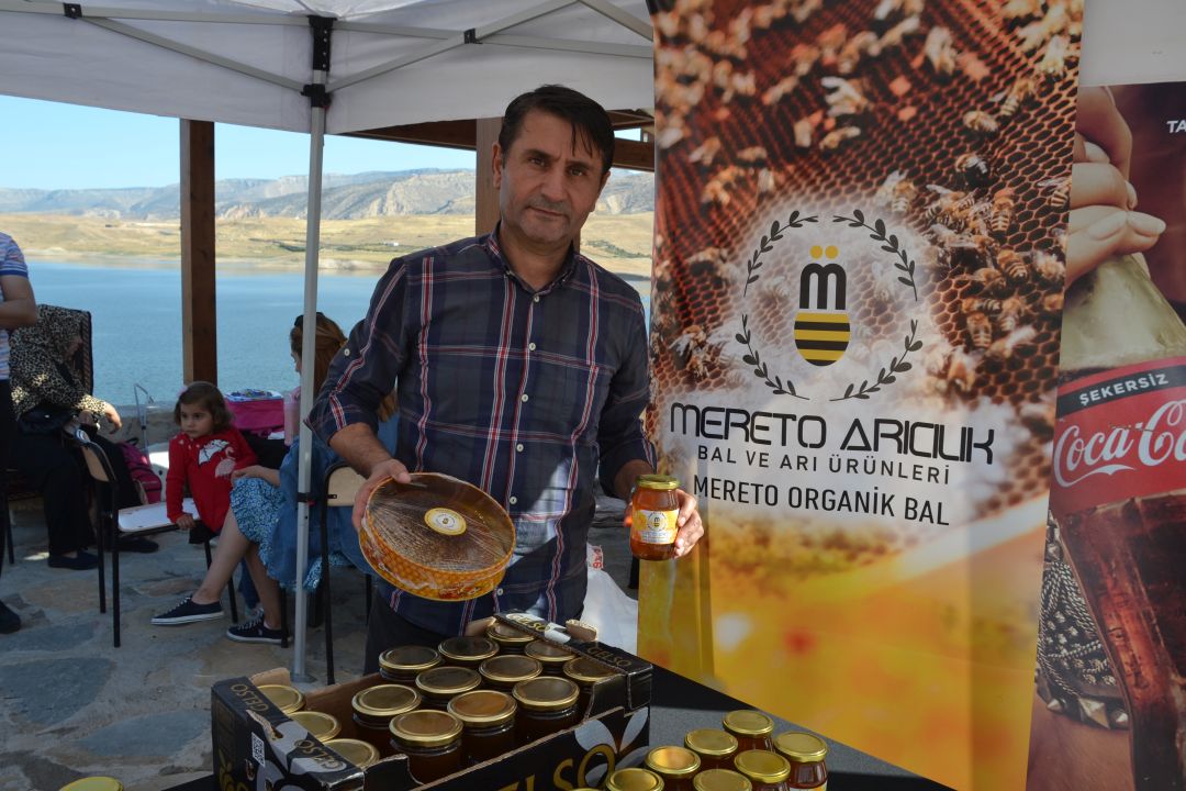 Mereto Arıcılık, festivale renk kattı