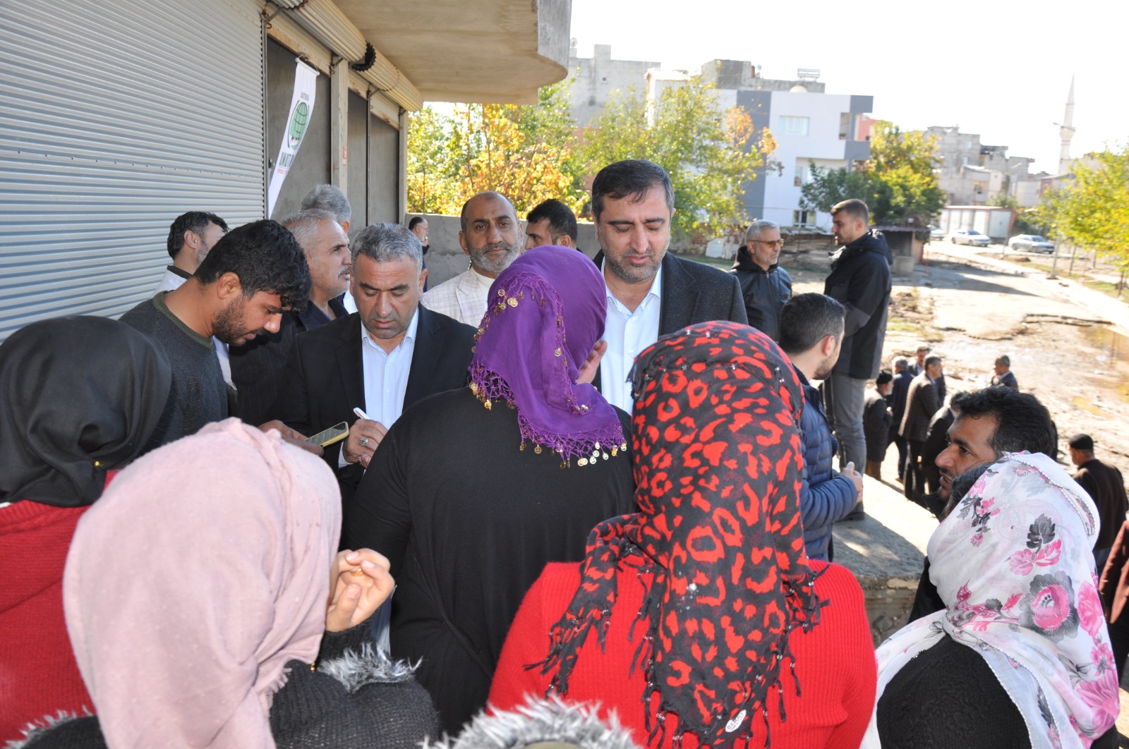 AŞEVİNİ ZİYARET ETTİ