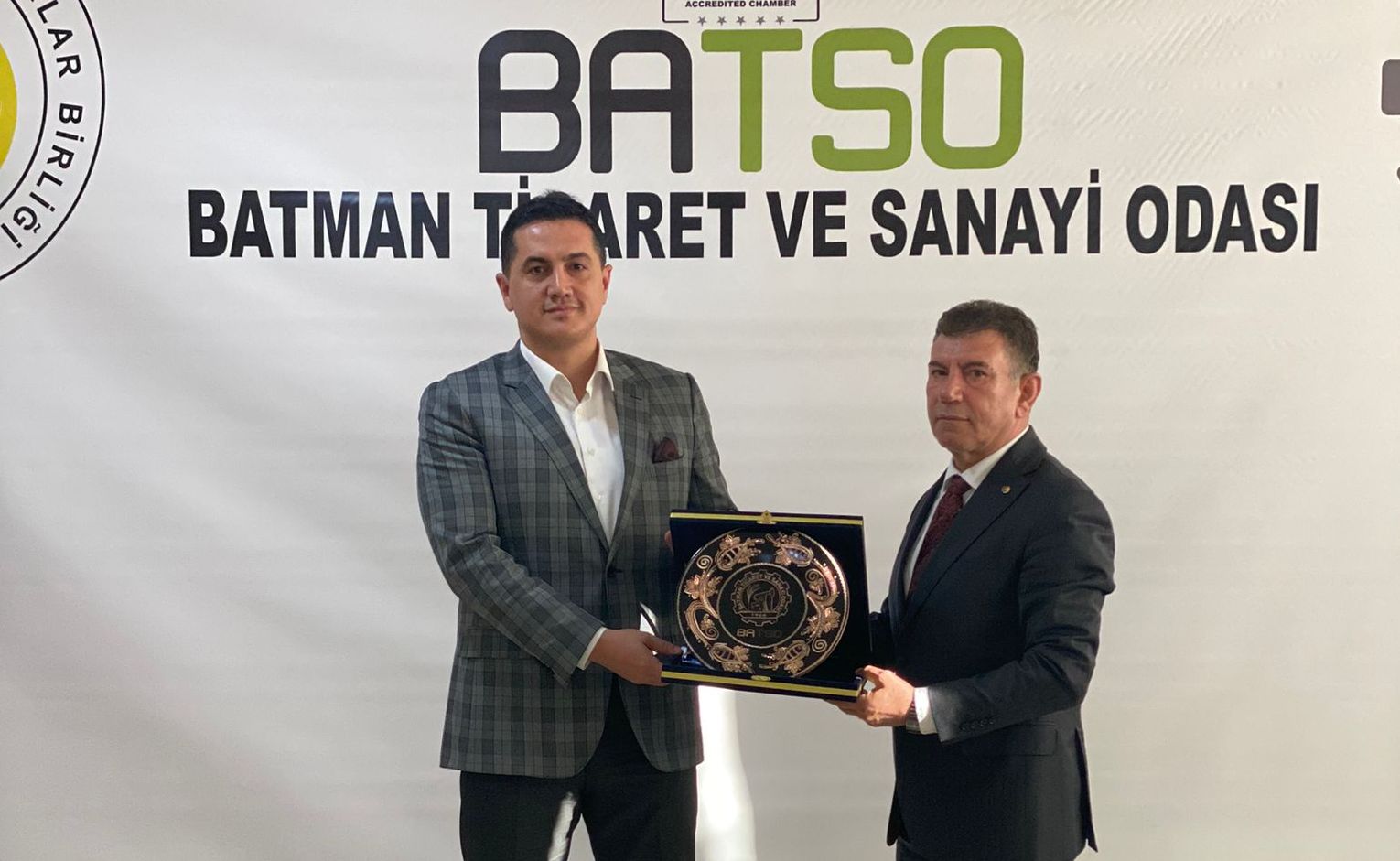 BATSO’dan Canpolat’a plaket