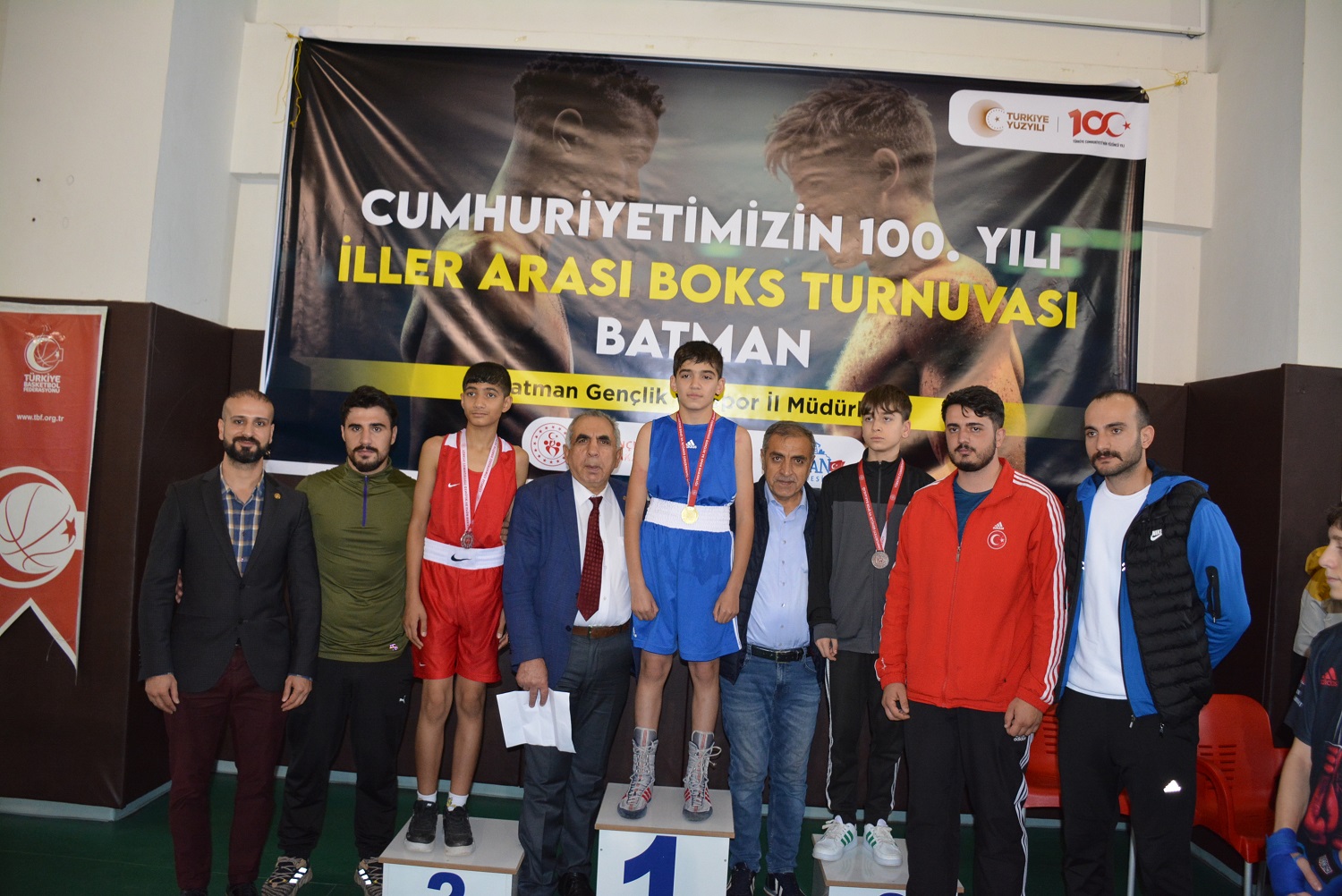 Boksörler Batman’da yarıştı