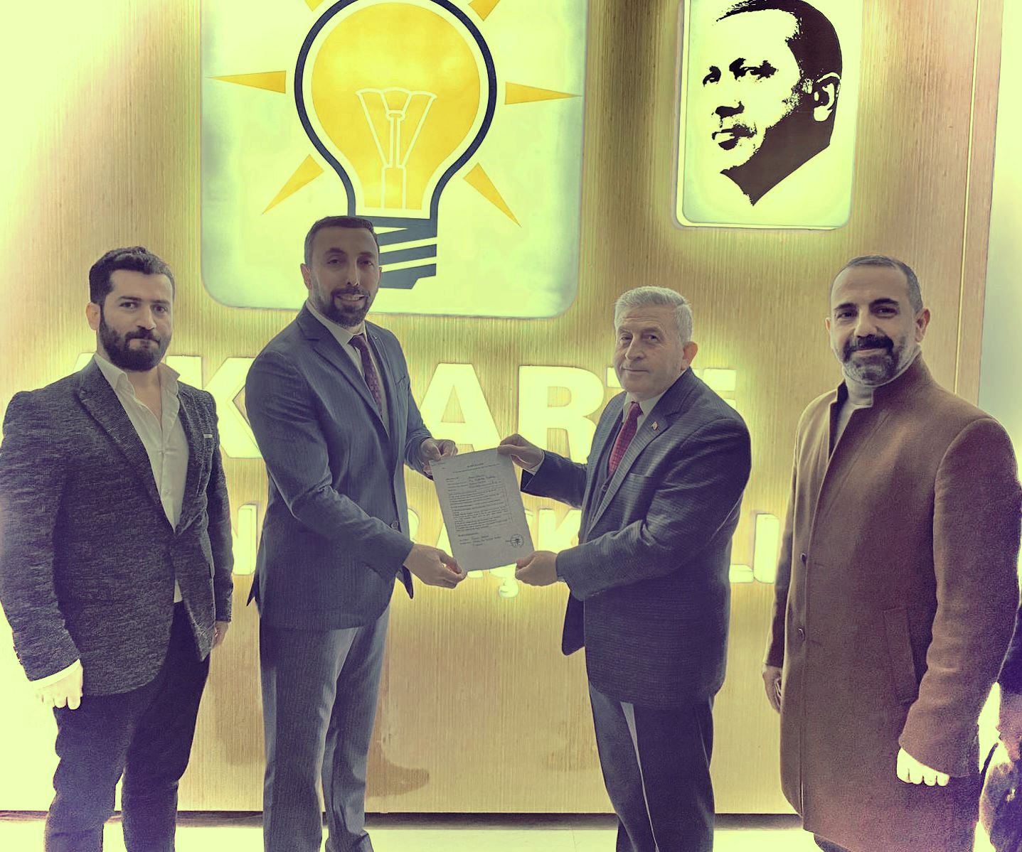 Ekmen, Gercüş’ten aday adayı