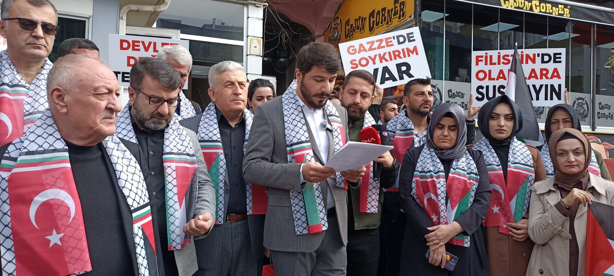 Gençlik Kolları’ndan Filistin’e destek