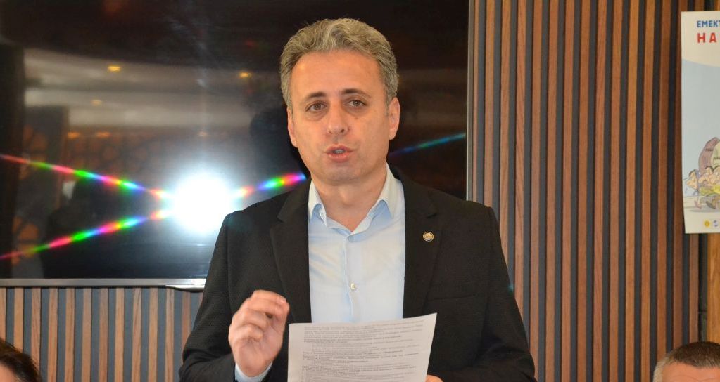 “İşsizlerin sayısı 9 milyona ulaştı”