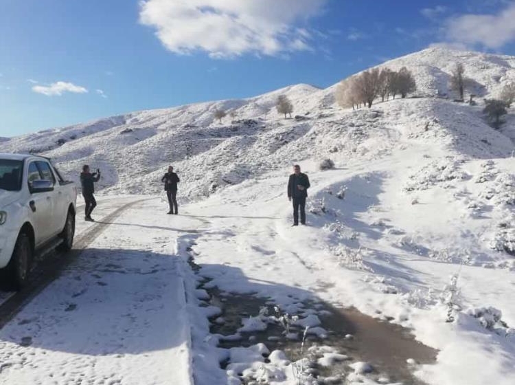 Mevsimin ilk karı düştü