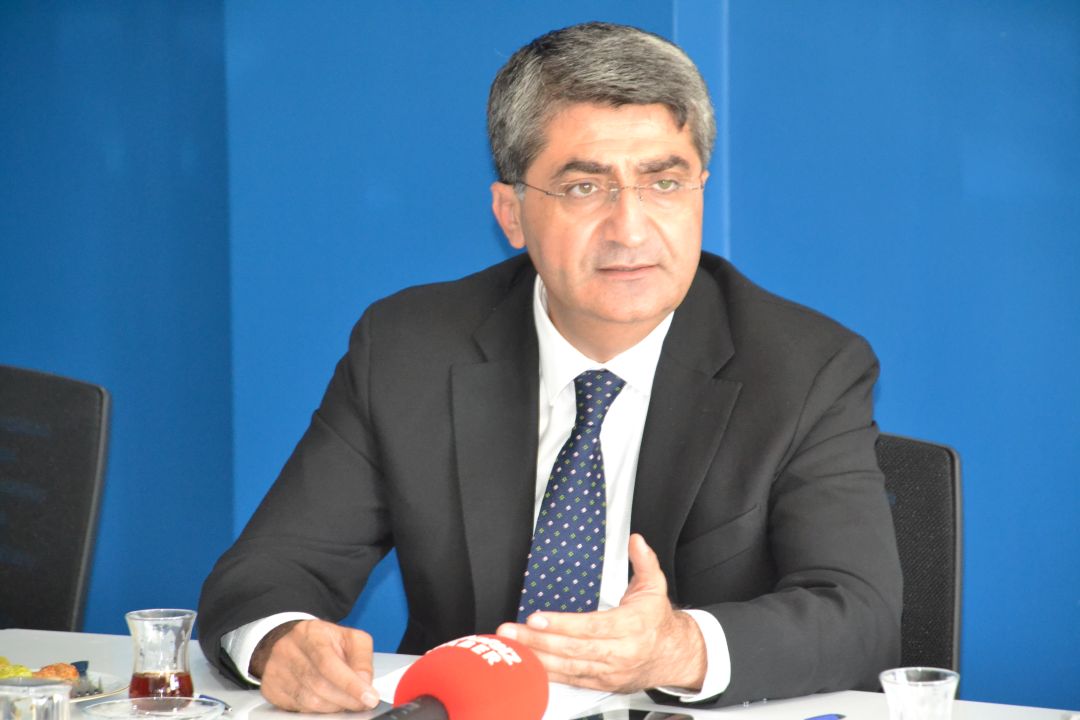 “Pamuk ve mısır tarlada kaldı”