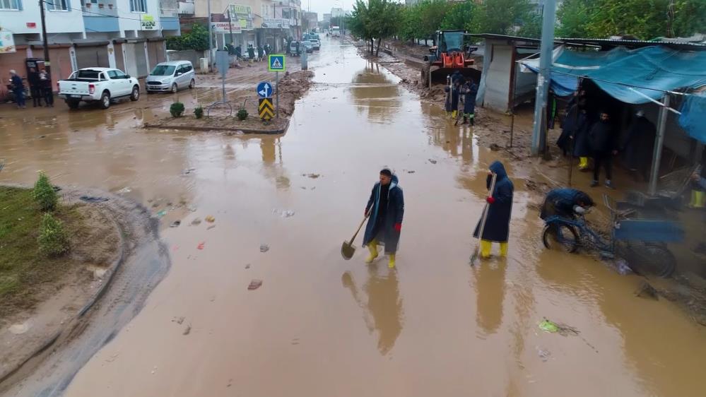 “Sahada 1654 personel çalışıyoruz”