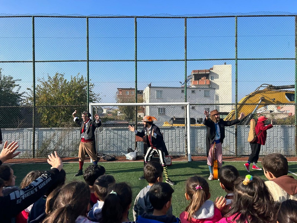 Selzede öğrenciler eğlendirildi