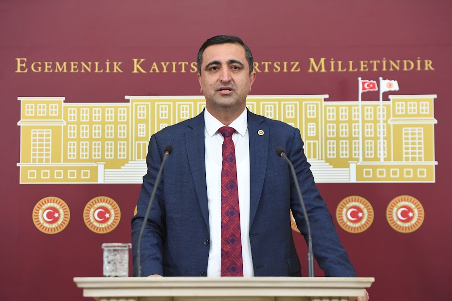 “Siyasetçiler üslubuna dikkat etmeli”