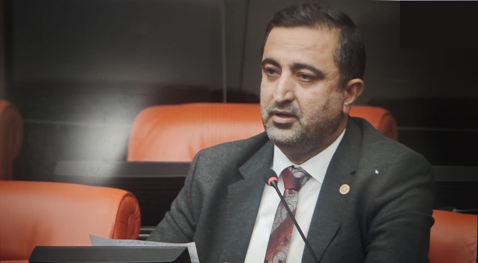 Vahşeti savunanlara tepki gösterdi