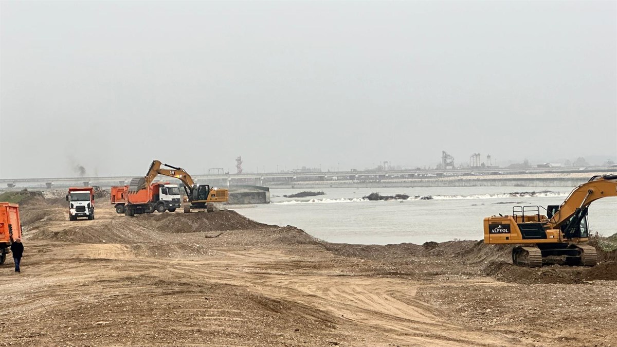 Batman çayında ıslah çalışmaları başladı