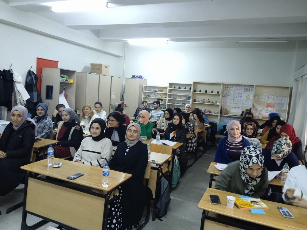 Gençlik merkezinden deneme sınavı