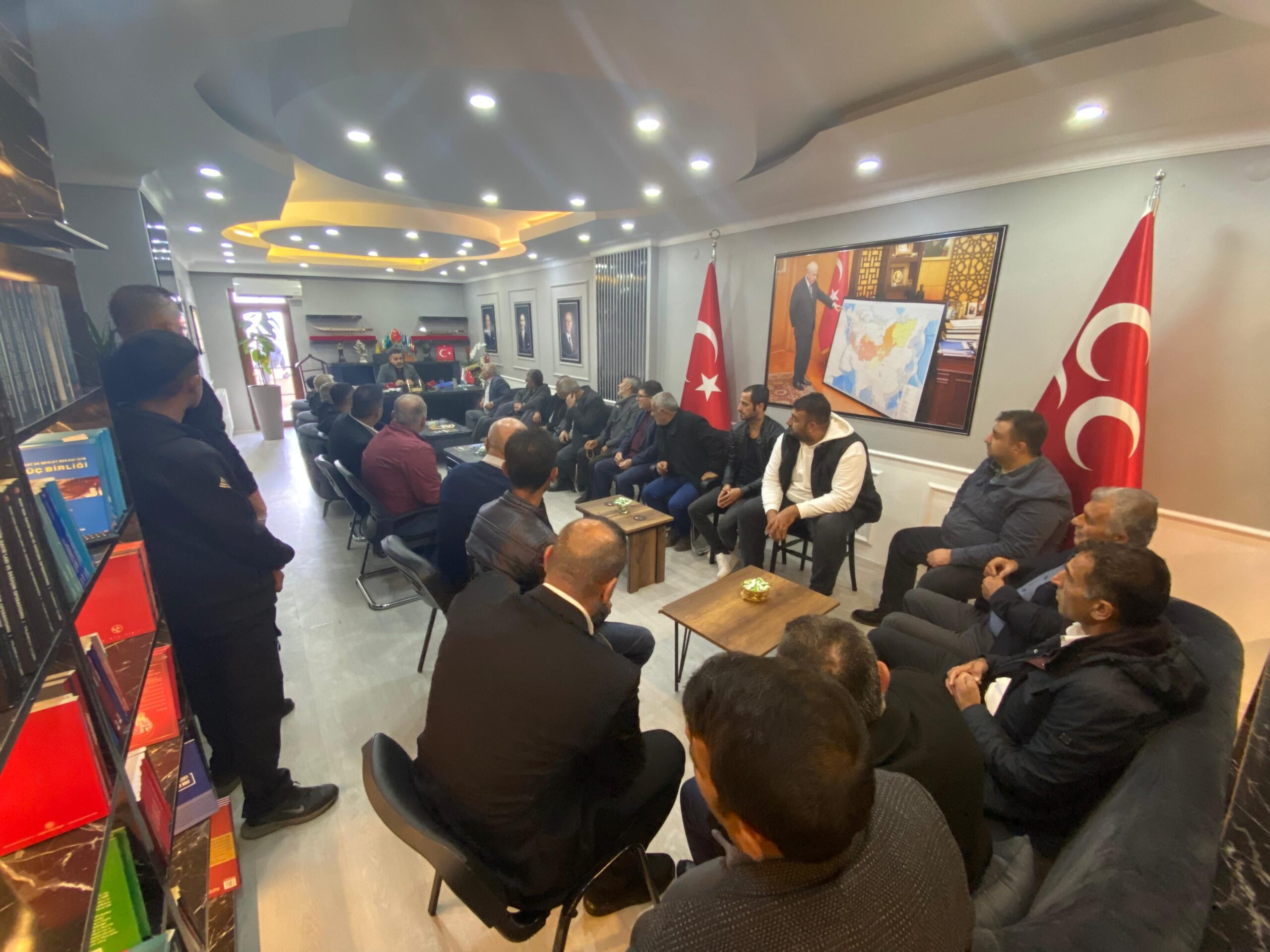 “Halka hizmeti ideal edinmiş bir partiyiz”